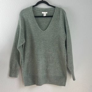H&M Oversized V Neck Sweater Sz XS
